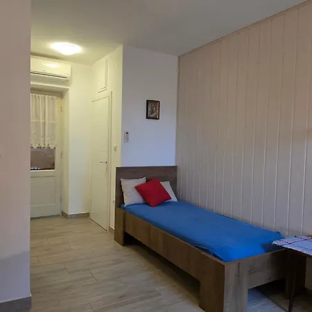Apartment 23 *